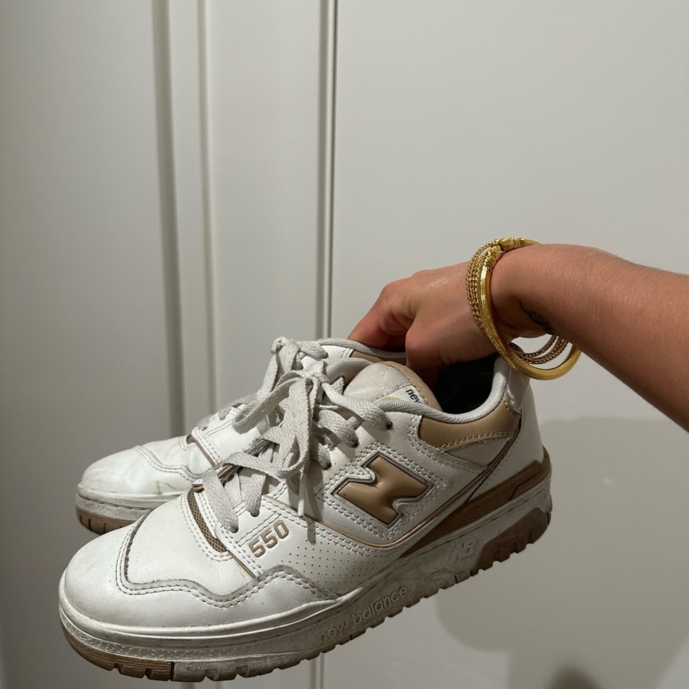550 Sneakers
